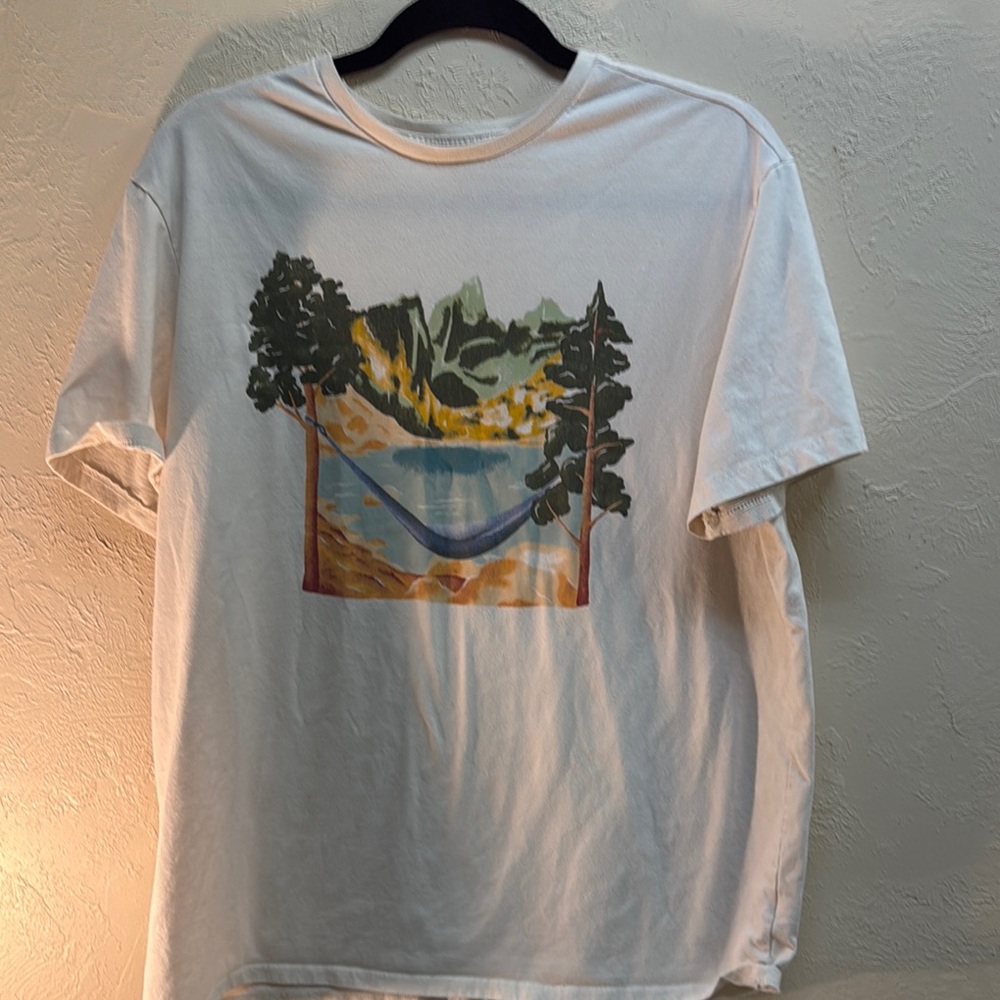 Goodfellow & Co White Short Sleeve Graphic Tee